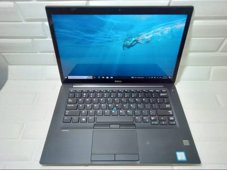 Laptop Dell Latitude 7480 core i5 gen7 ram 8GB SSD 256GB D-WKJ2