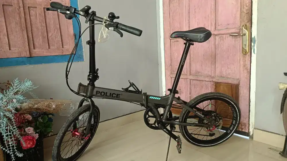 Sepeda lipat Element Police texas