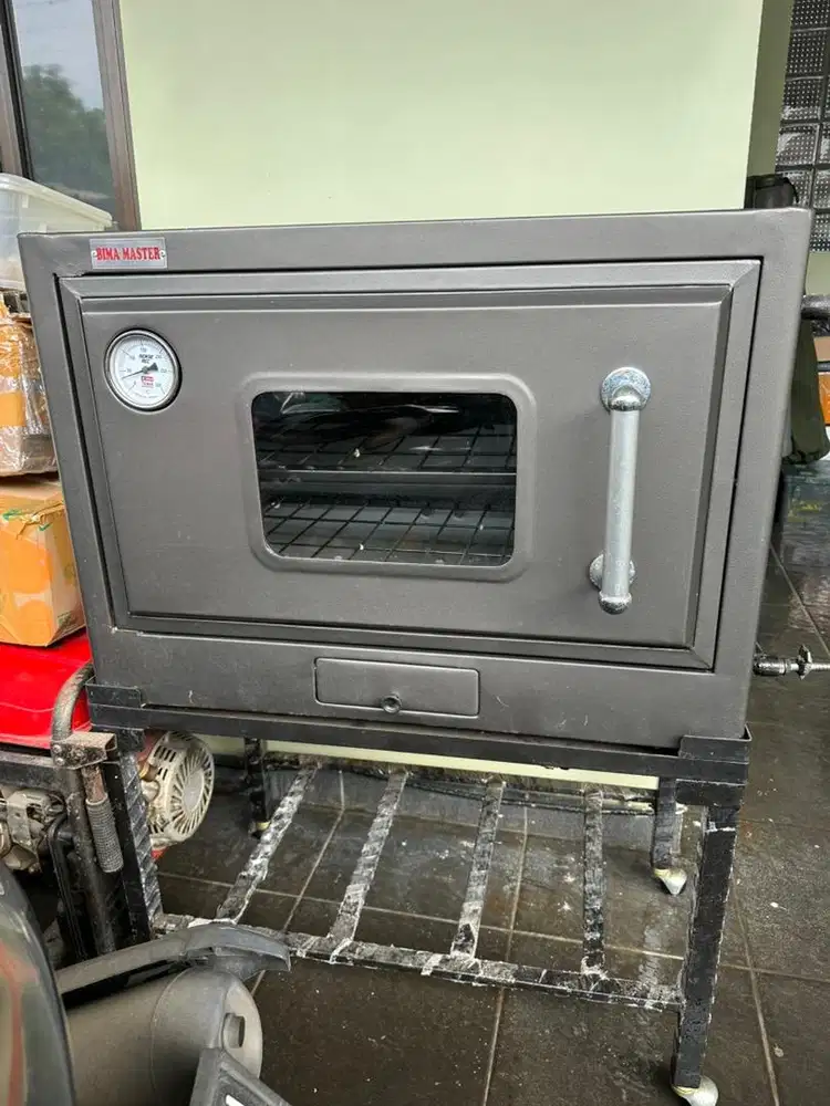 Oven gas kondisi baru