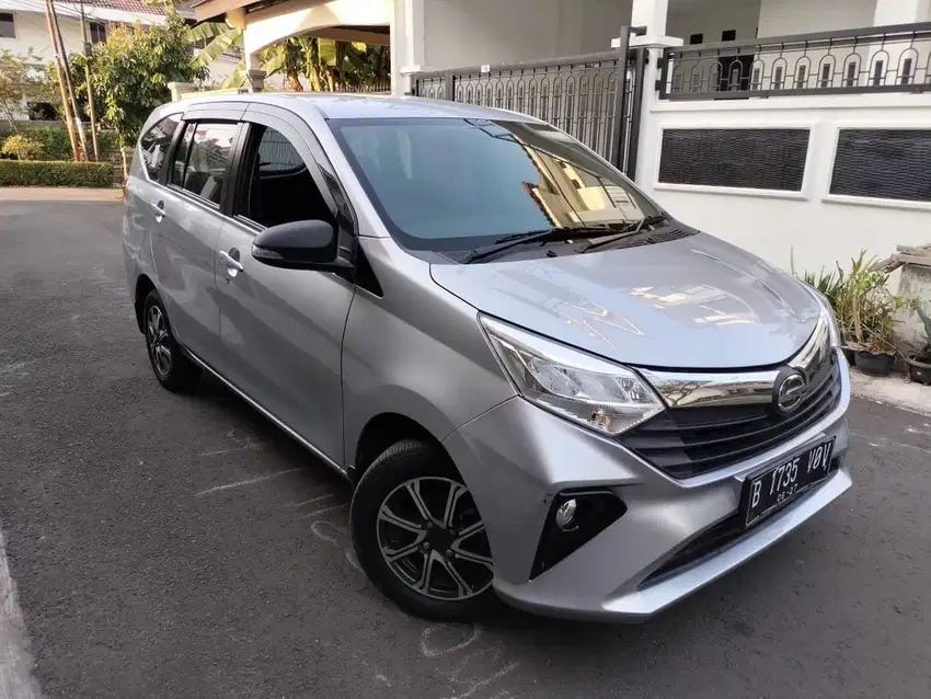 Daihatsu Sigra R Deluxe Matic 2022 Dp 500 rb