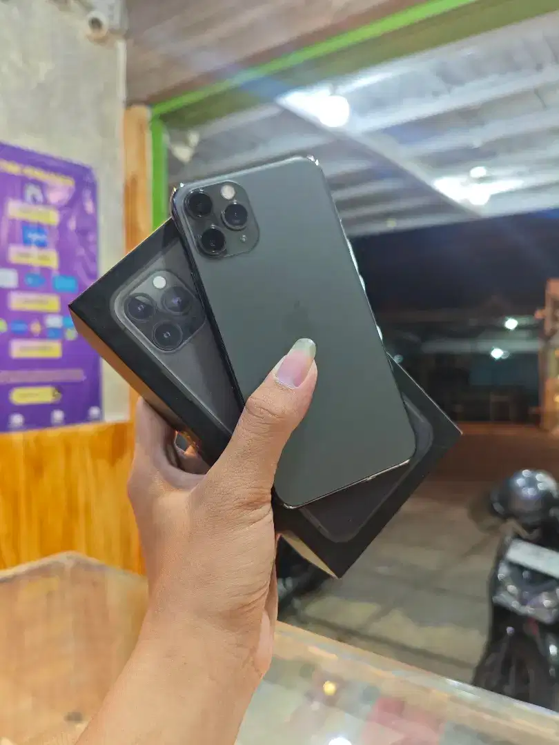 IPHONE 11 PRO 256 INTER ALL OPERATOR SINYAL AMAN FULLSET ORIGINAL