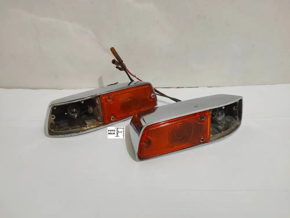 Lampu Sein Kota Kecil Atas Bemper Depan Honda Life Original Stanley