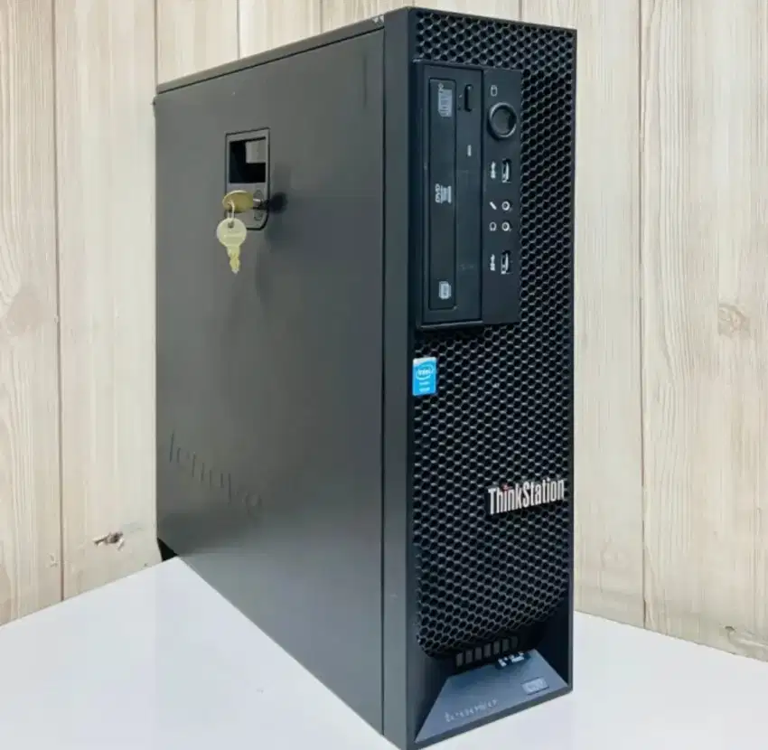 Cpu Lenovo ThinkStation C30 Xeon E5 - 2620 V2 VGA Nvidia 128 bit 2gb