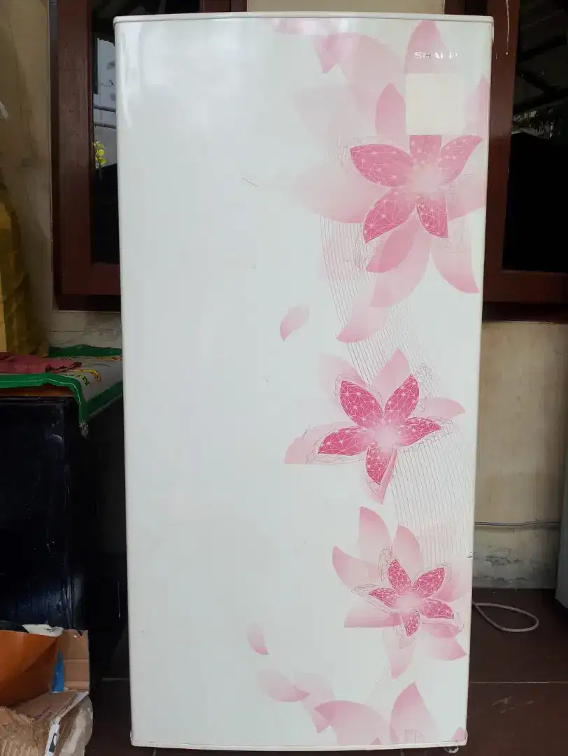 Kulkas 1 pintu merk sharp