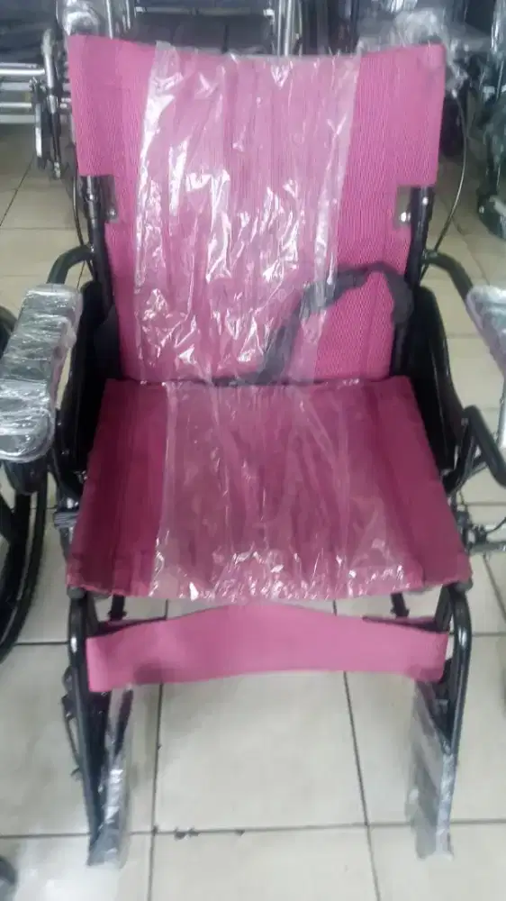 Kursi roda traveling