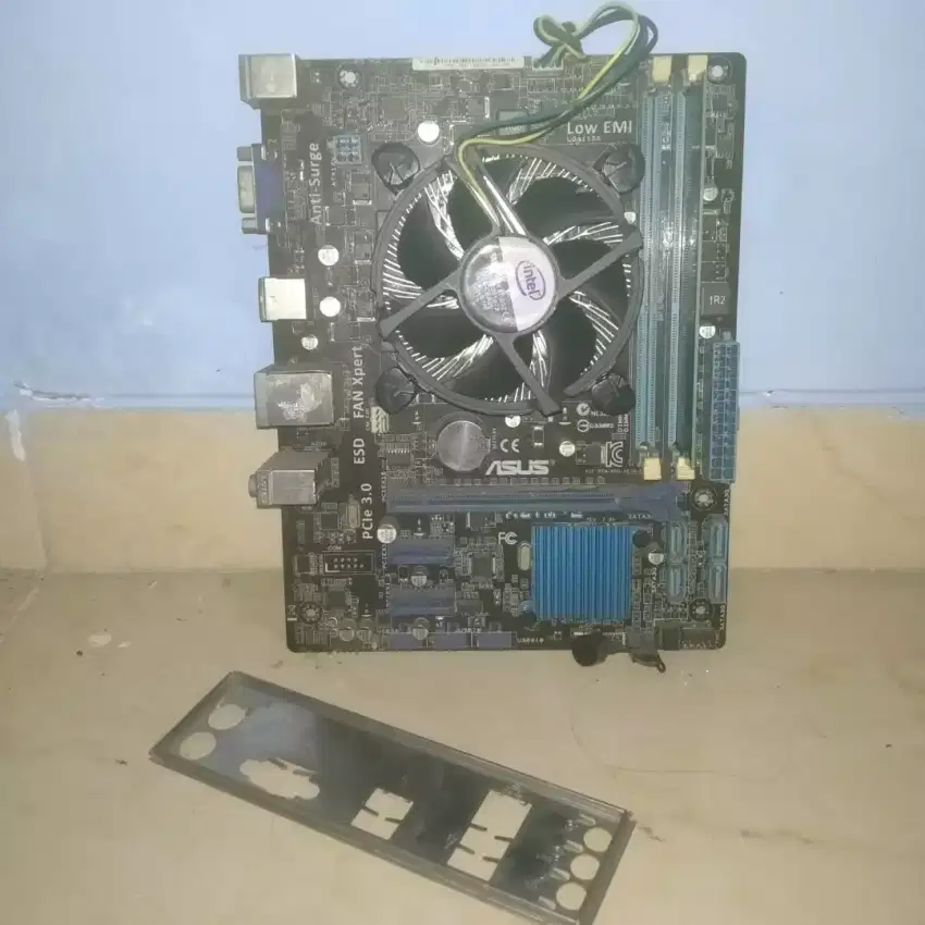 Intel Core i7-3770 + ASUS H61M-E