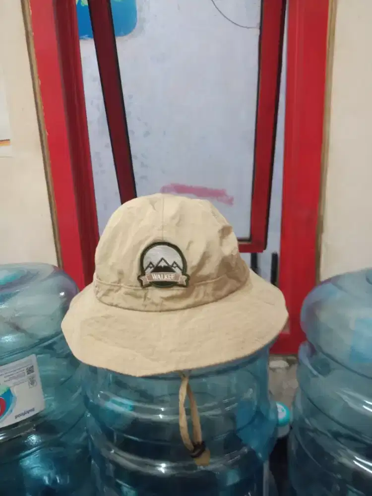 Topi Rimba WALKEE Outdoor