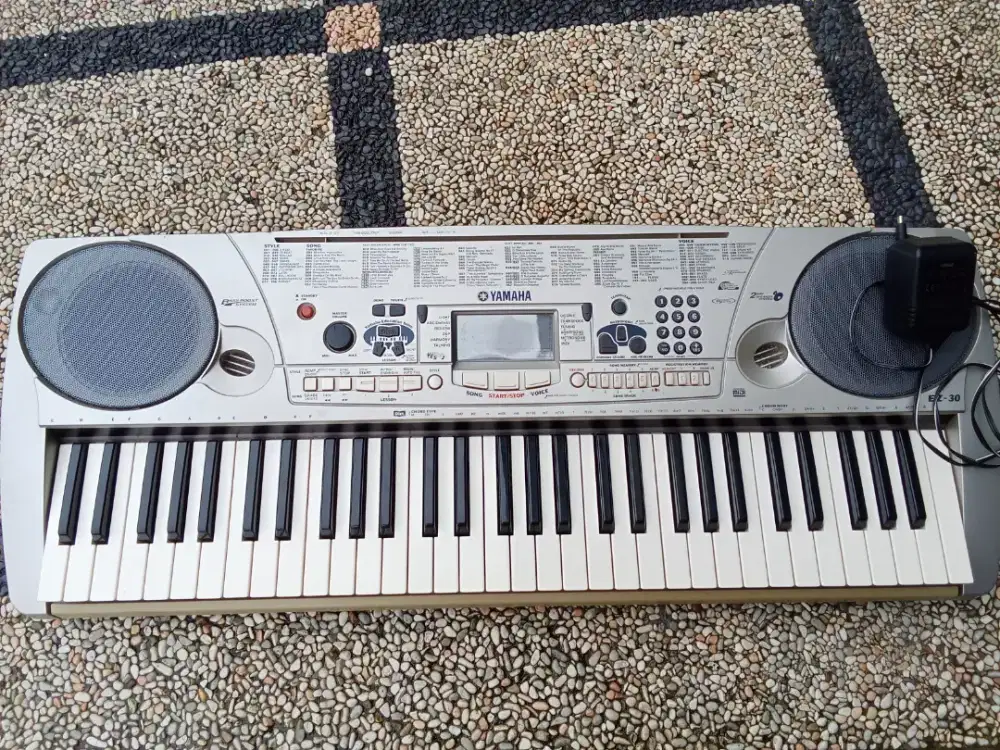 Keyboard organ piano Yamaha psr ez30