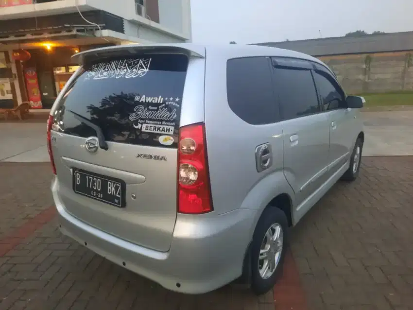 Daihatsu Xenia 1.3 xi manual
