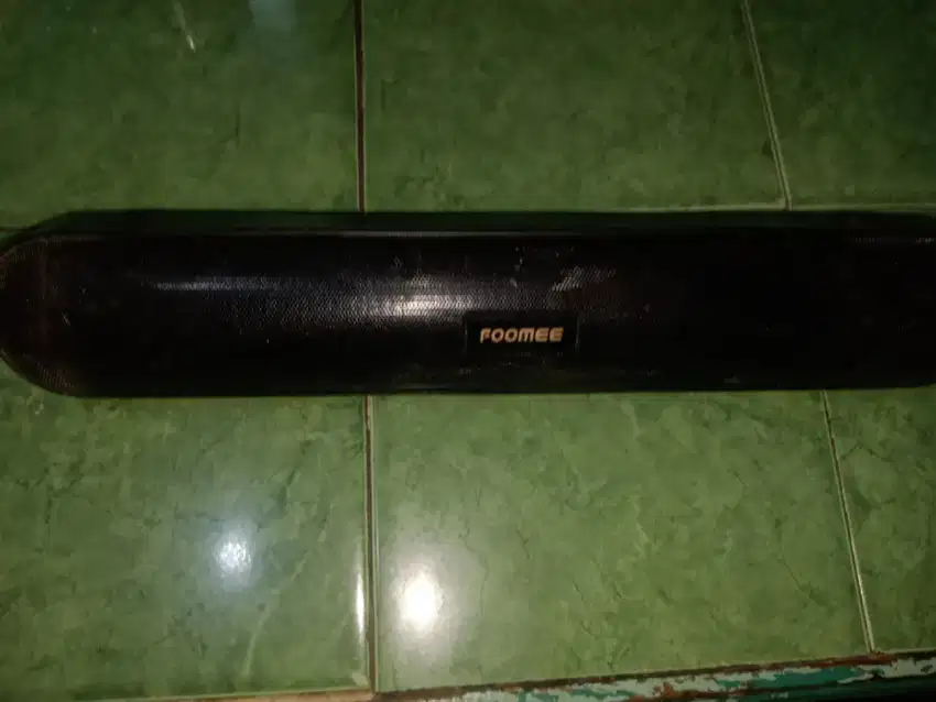 FOOMEE BLUETOOTH WIRELESS SPEAKER