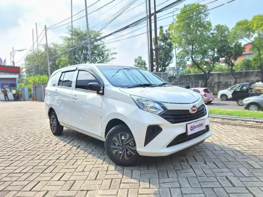 [OLX Mobbi] Daihatsu Sigra Putih 1.0 D Bensin-MT 2023 UIT