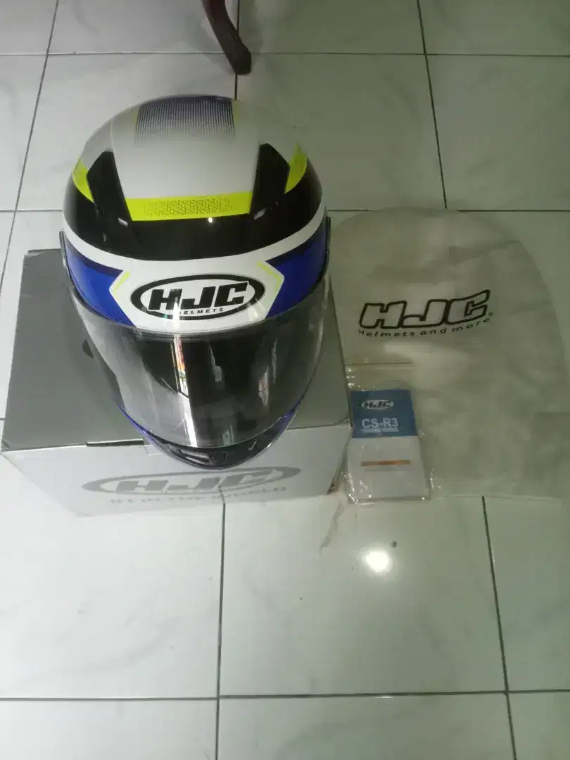 Helm HJC type cs-r3
