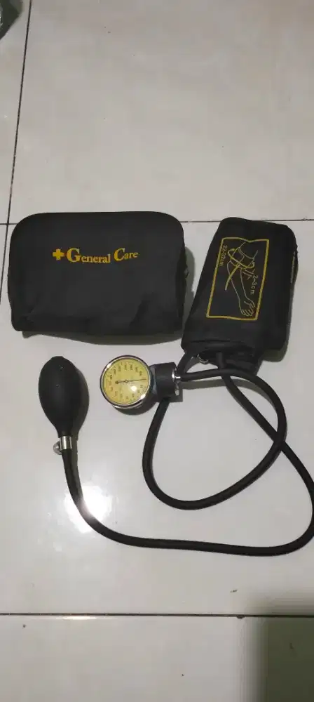 Alat Tensi Manual