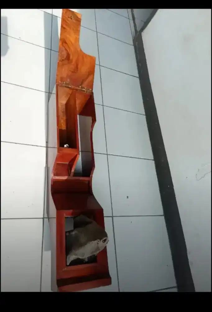 Konsul box kayu antik Jimny Katana