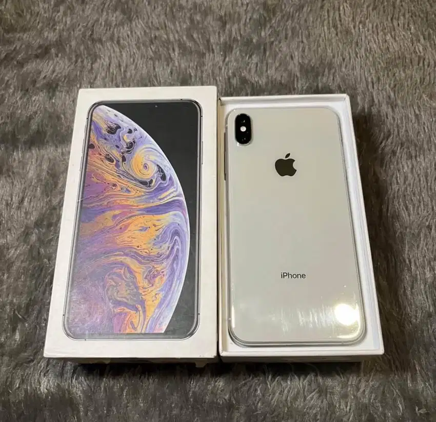 iphone xs max 64 mulus fullset like new all operator