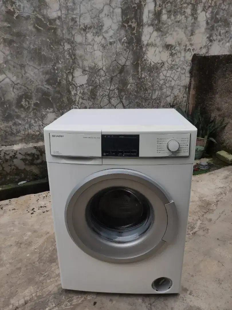 Mesin cuci front loading shrap 8 KH