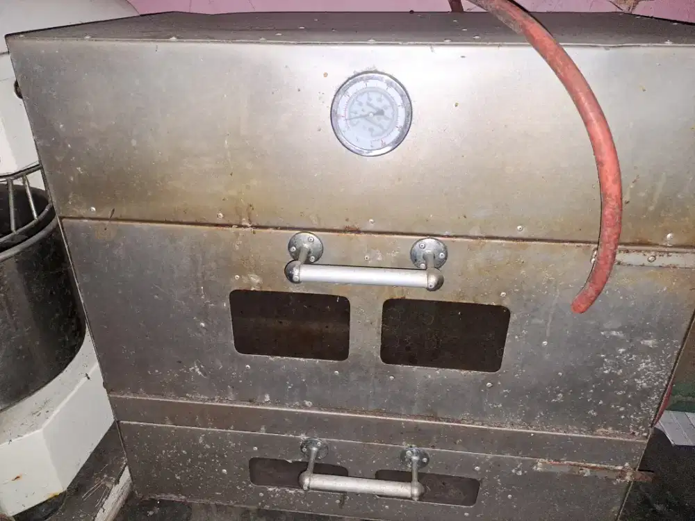 Oven pakai gas dan mixer