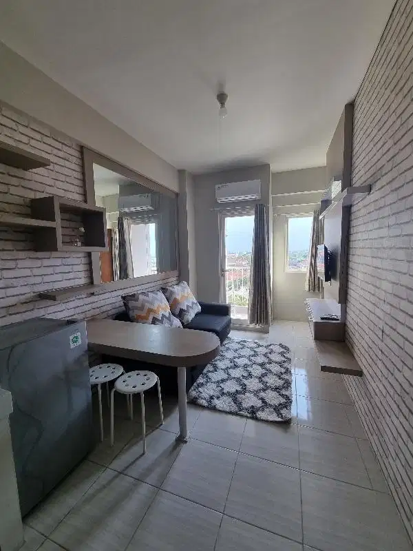 Puncak Dharmahusada 2BR Furnish lantai 1 (super langka)