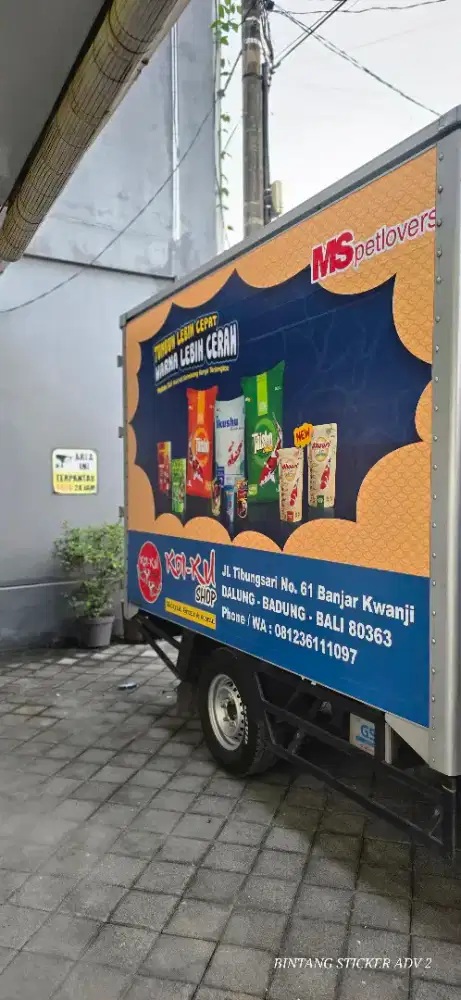 Wrapping branding mobil motor dan berbagai sticker