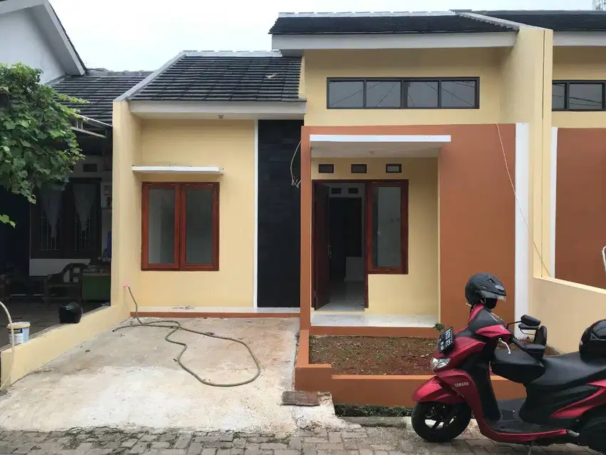 Rumah Siap Huni Nempel Villa Dago Pamulang