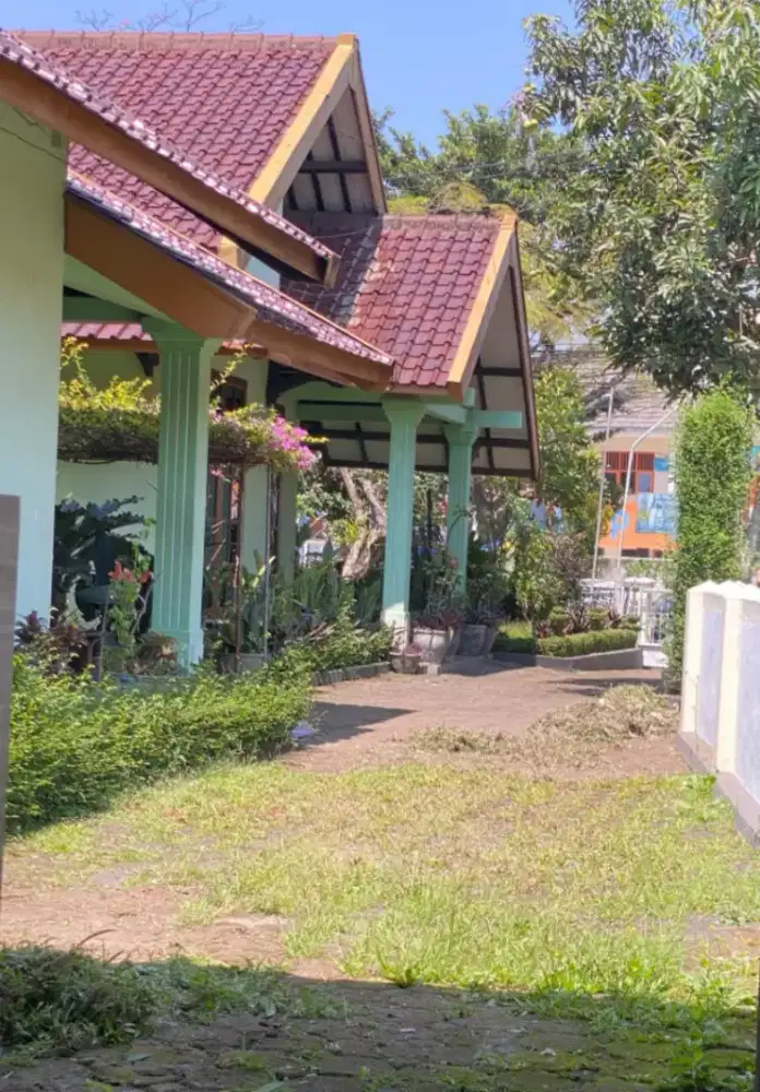 JUAL RUMAH MAINROAD SAYAP DAGO BANDUNG