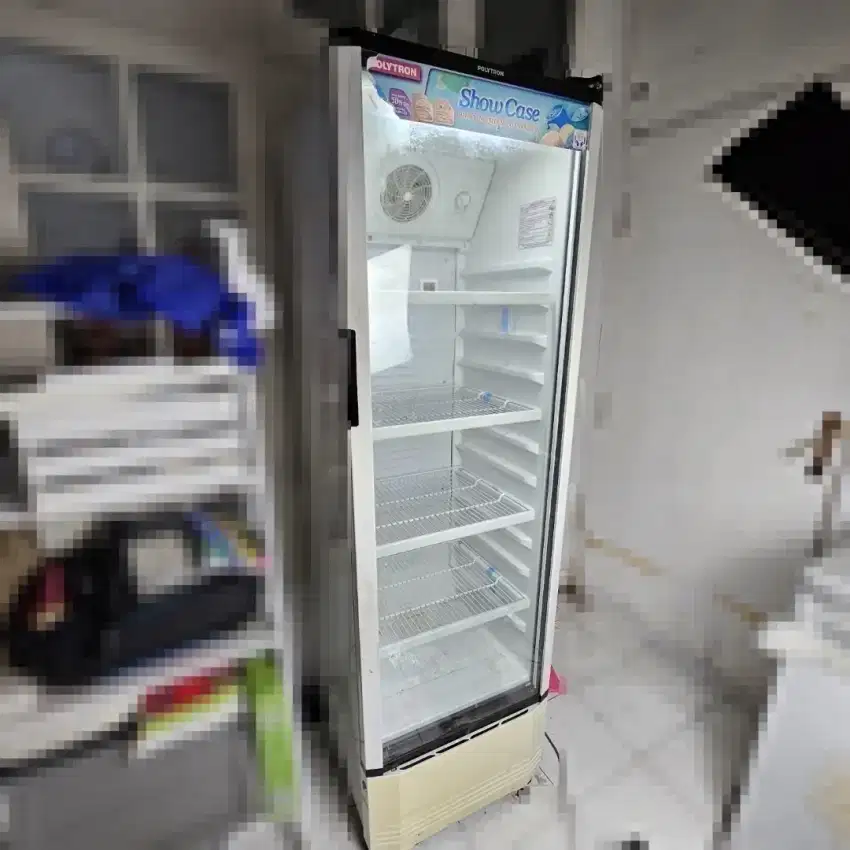 Kulkas Showcase Polytron