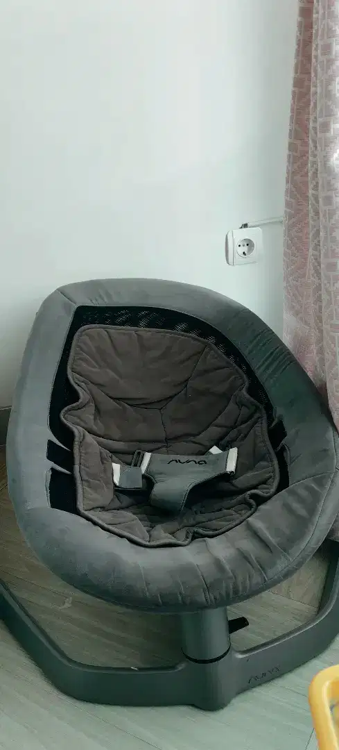 Nuna Leaf Curve Bouncer