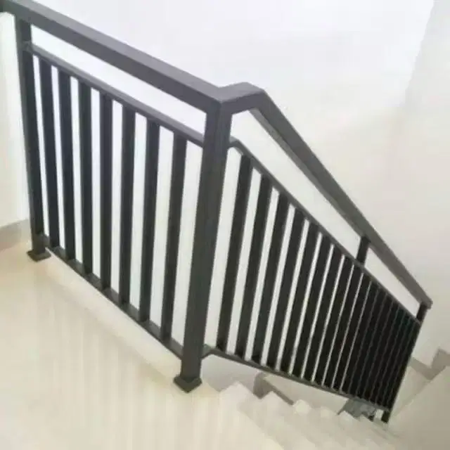 Railing tangga minimalis