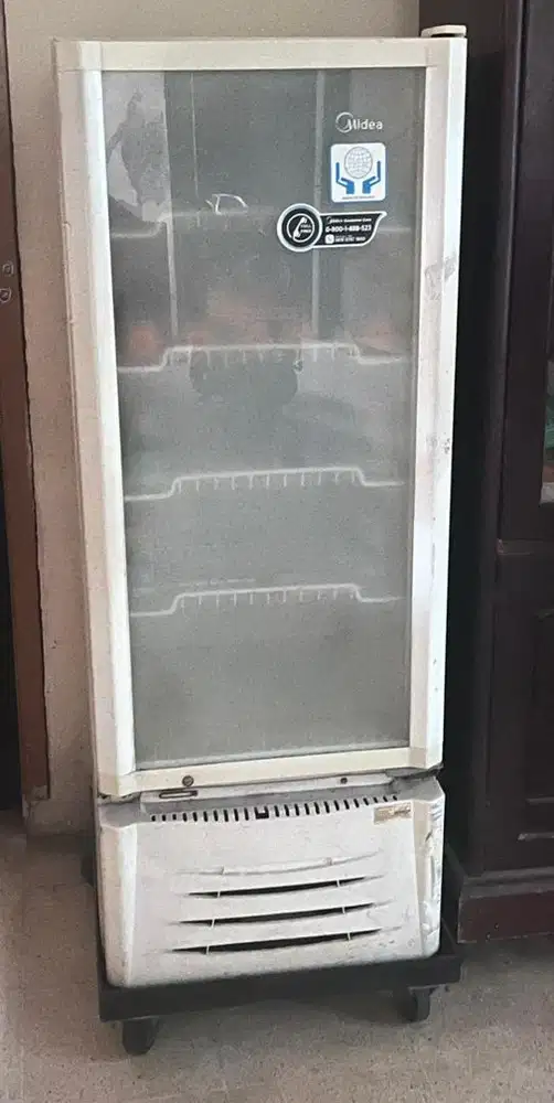 Kulkas Media Pendingin Showcase *Jual cepat