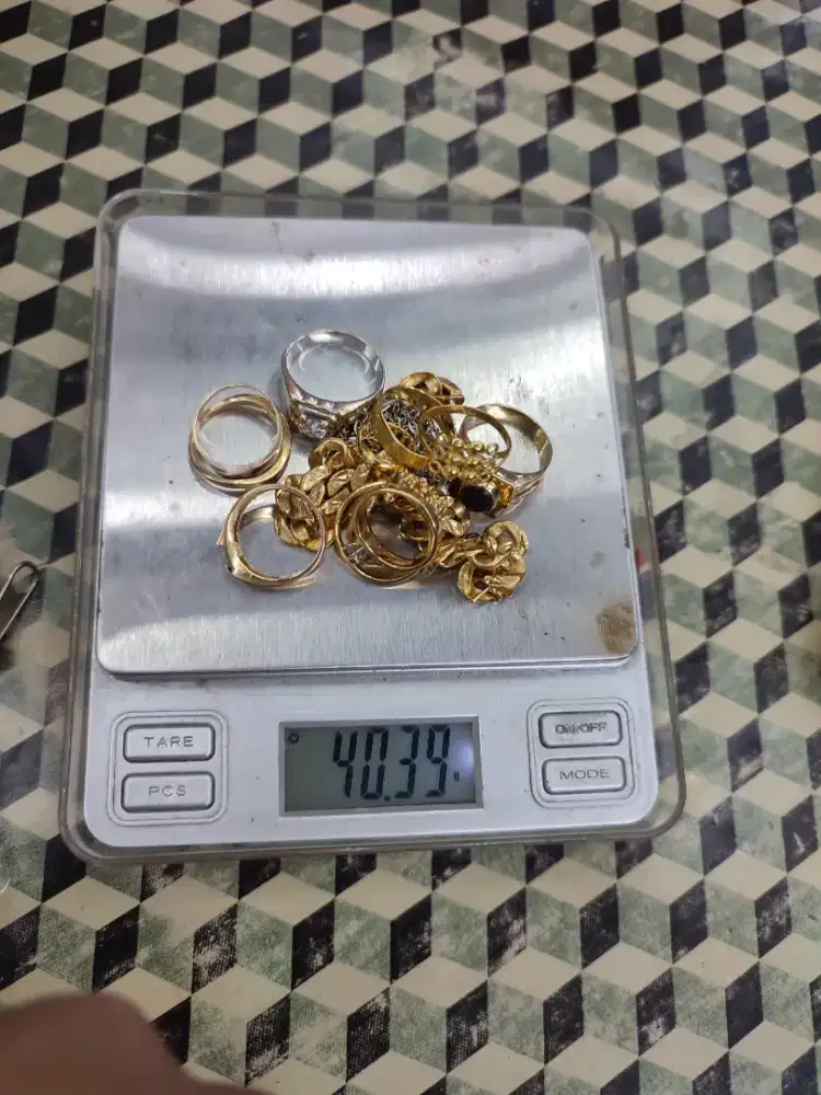 Terima jual emas tanpa surat sistem cod