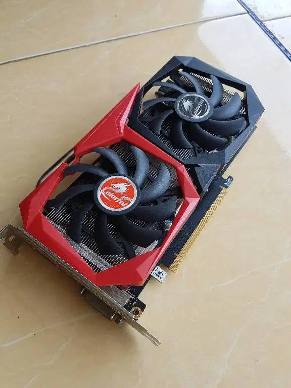 VGA Nvidia GTX 1650 4gb 128bit GDDR6 DX12 Colorful Battle Axe