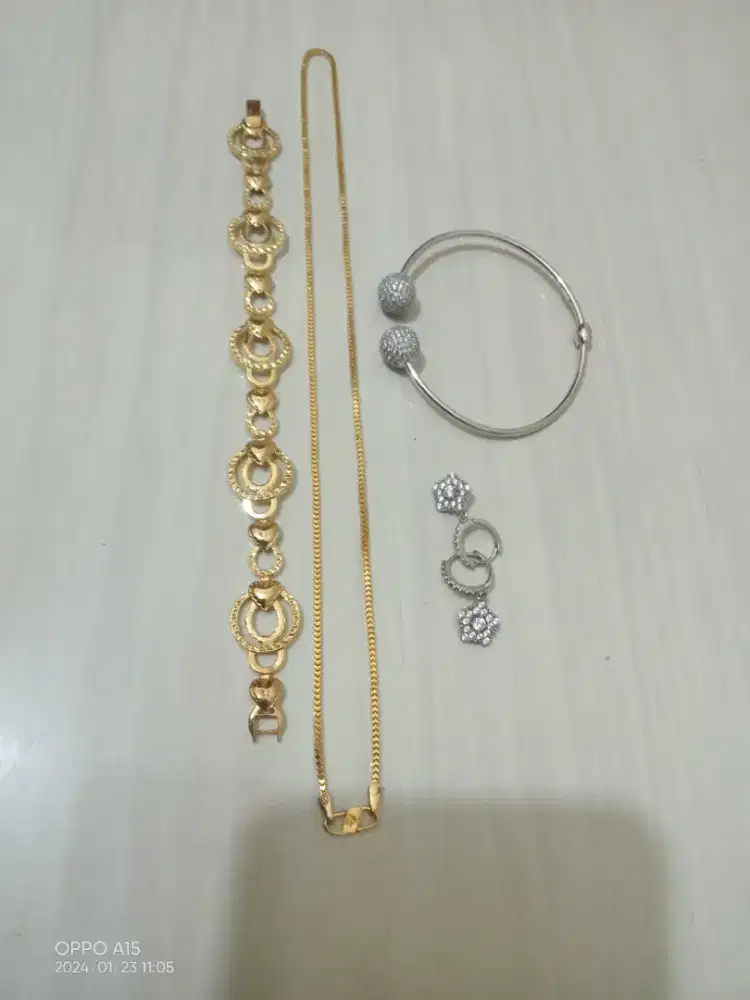 Terima jual emas dan berlian sistem cod