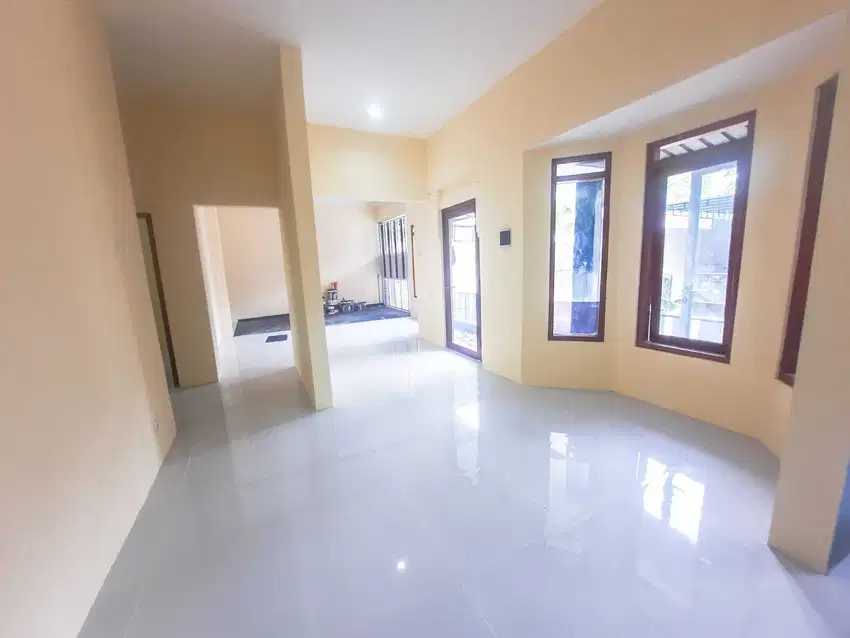 Rumah 4 Kamar Tidur View Merapi Jl. Gitogati