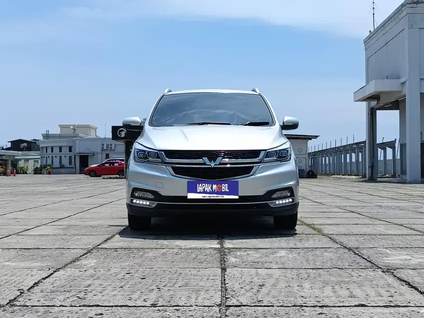 Wuling Cortez 1.5 L LUX AT Turbo 2022 Facelift Silver KM 38RB
