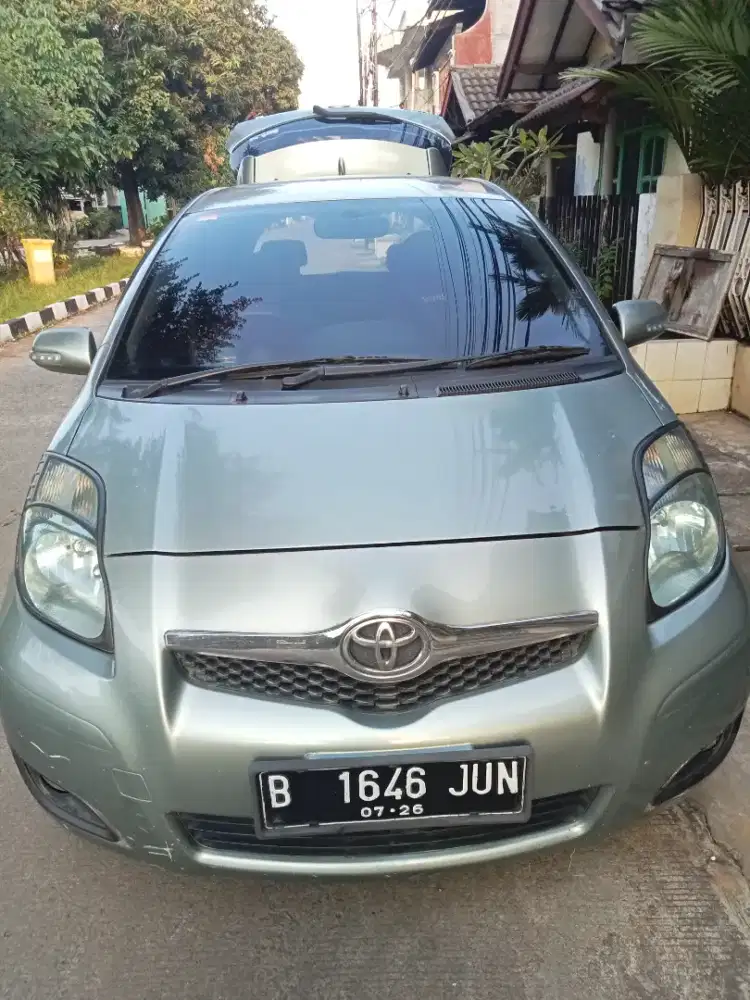 Toyota Yaris J 2010