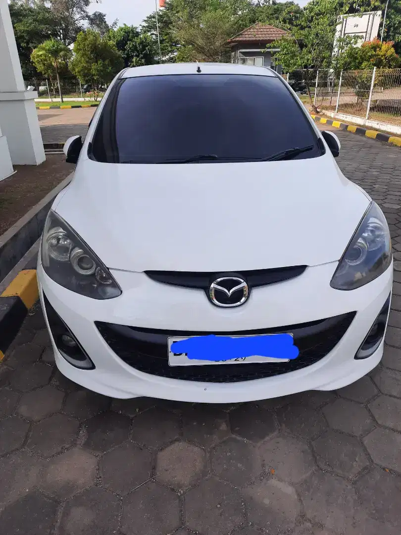 MAZDA 2 Type R A/T 2014