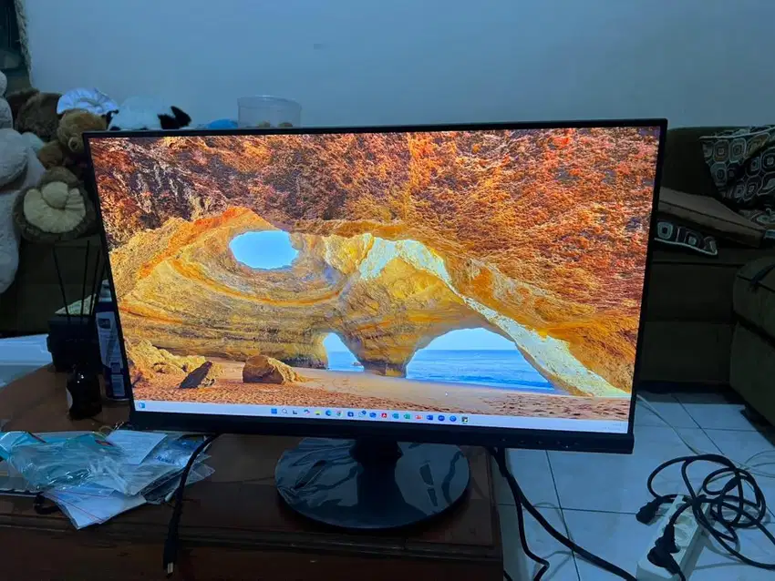 Monitor Viewsonic OMNI VX2416 24 inch 100Hz Built In Speaker Like New