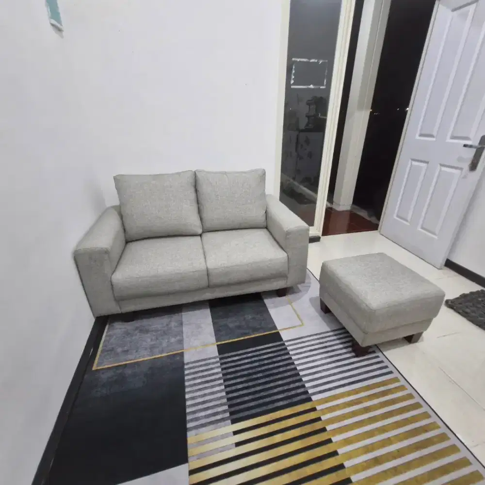 Sofa tamu kecil minimalis