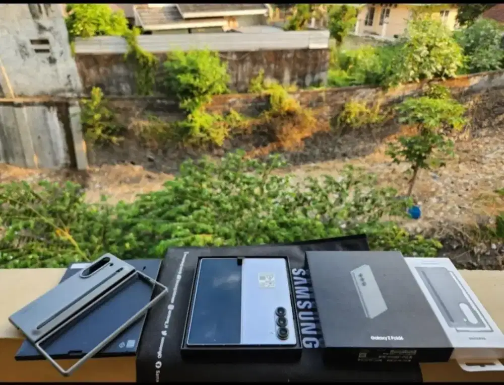 Samsung Z Fold 6 Sein 256 GB Full Original Garansi Panjang