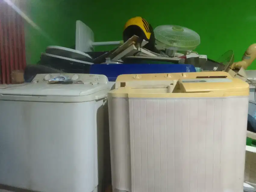 Jasa servis mesin cuci dua tabung panggilan