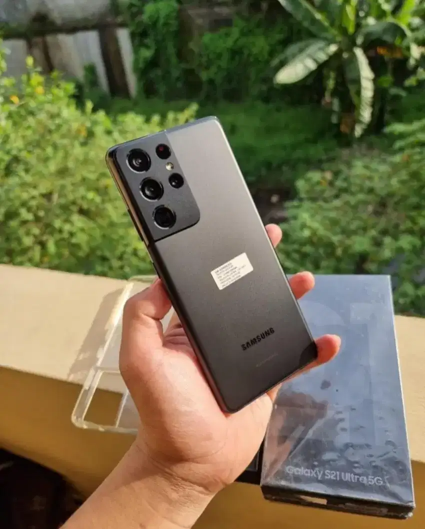 Samsung Galaxy S21 Ultra 5G 12/256 GB SEIN Kondisi Masih Bagus