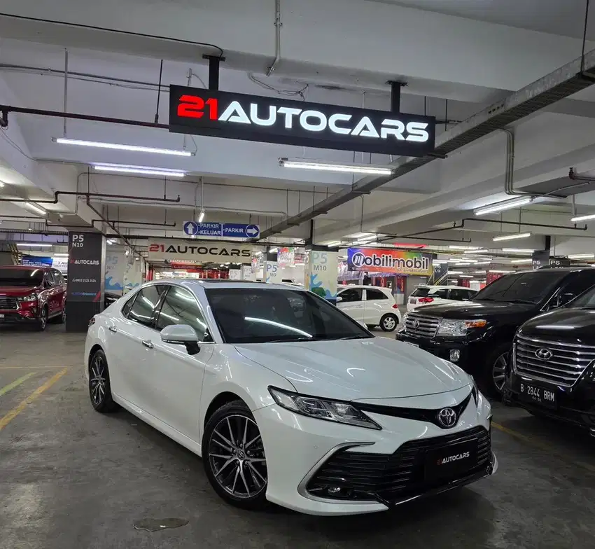 TOYOTA CAMRY 2.5 V AT 2021/2022