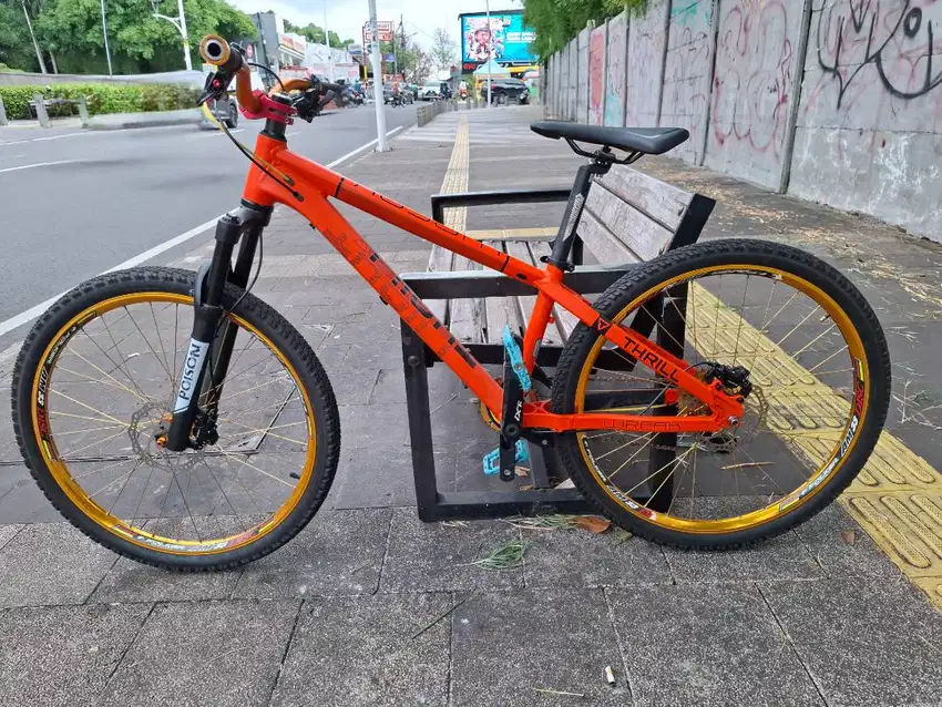 Sepeda Thrill Wreak 4 size M, 10 speed