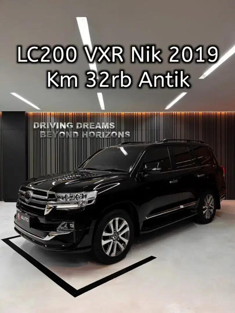 Toyota Land Cruiser VXR Full Spec 2019 Hitam B2157SMI LC LC200 Km32rb