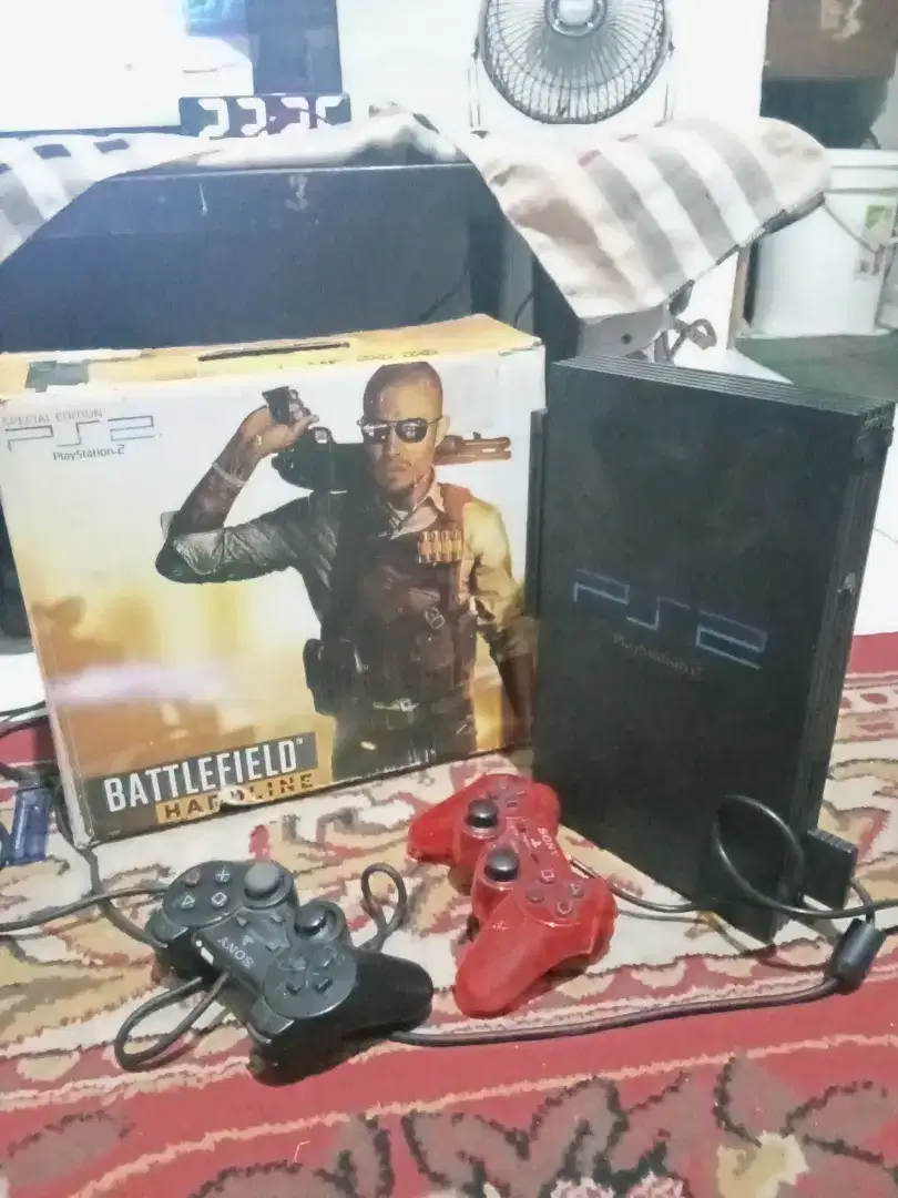ps 2 fat hardisk dalam 80gb.fullset mulus no minus.minat langsung wa
