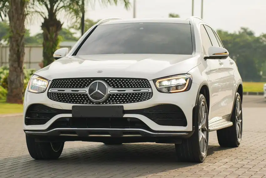 Mercedes Benz GLC200 AMG Facelift 2021 white x3 520i 530i c300 320i