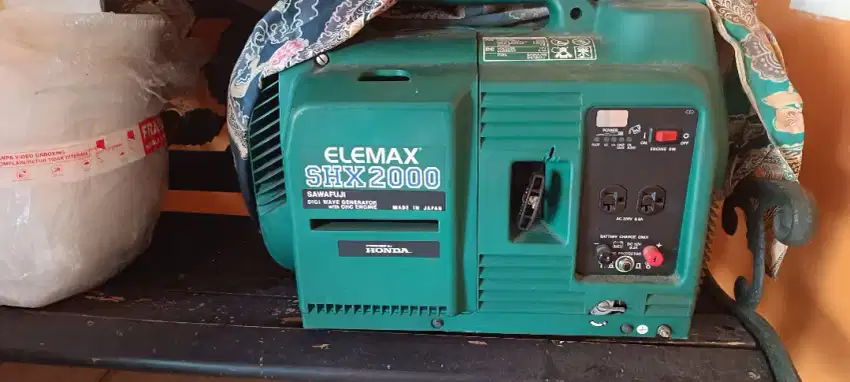 Genset honda Elemax SHX 2000