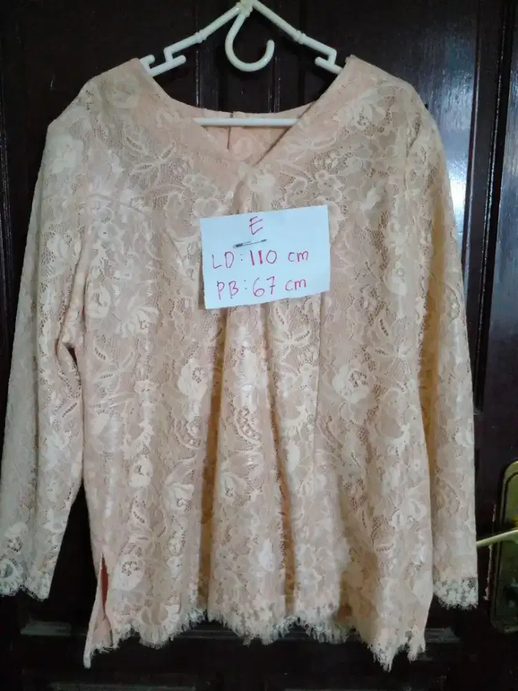 Kebaya preloved