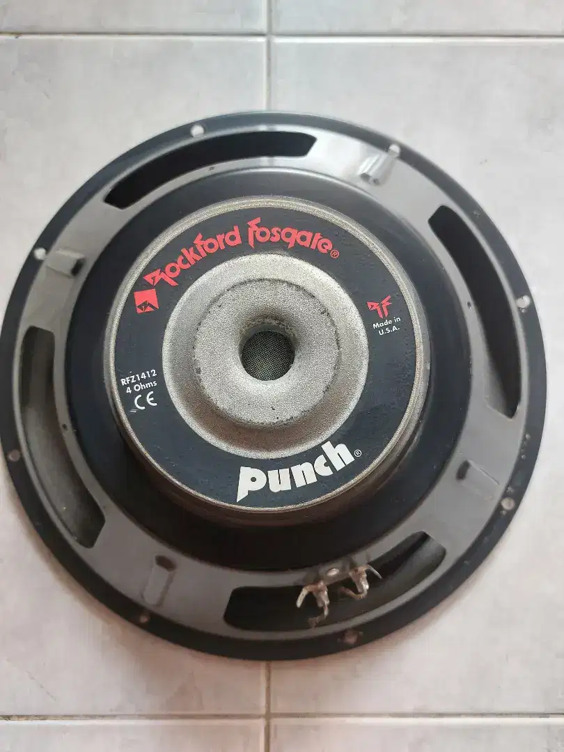Subwoofer rockford fosqate 12 in