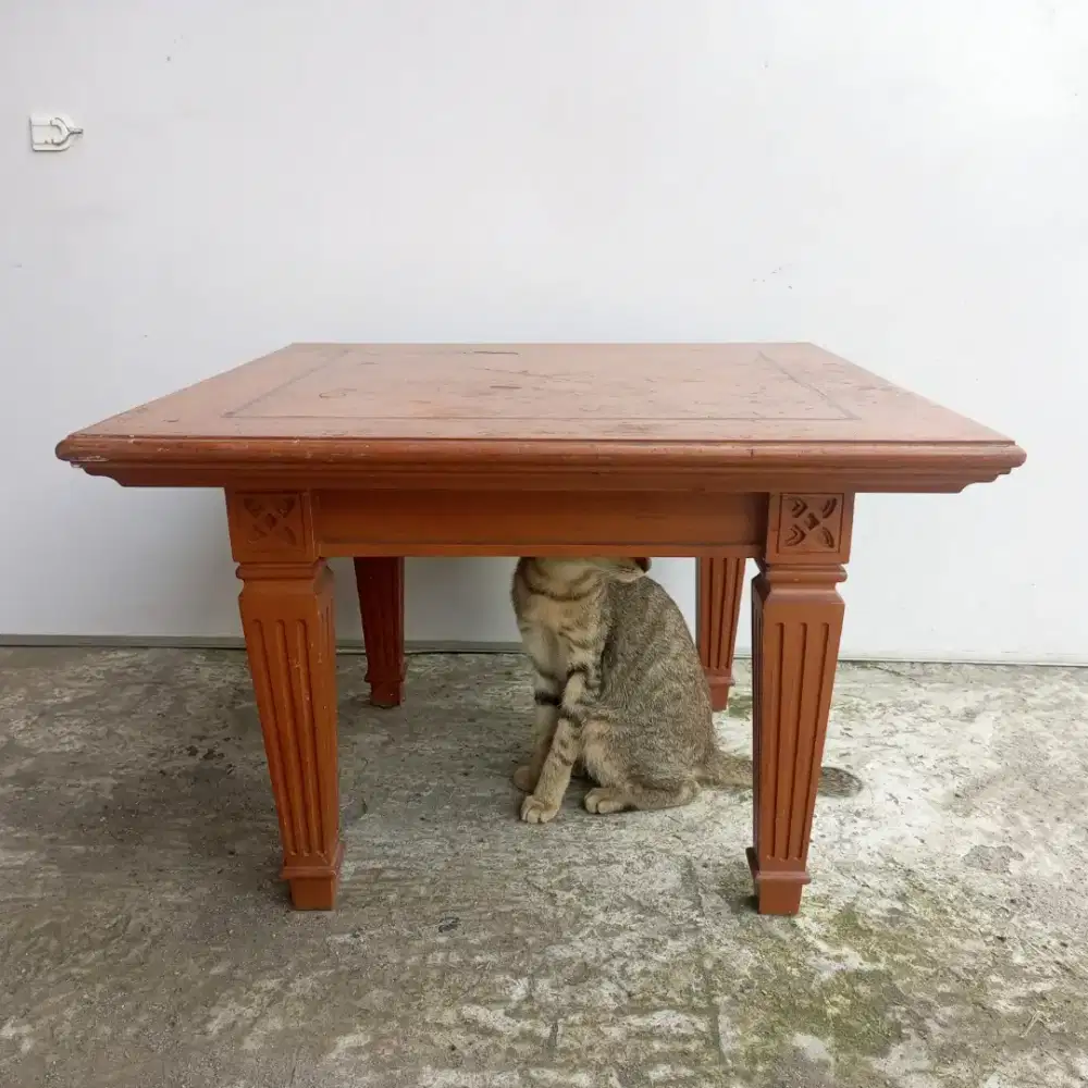 Meja Kayu Jati Solid Sudut Ruangan atau TV • Corner/Side Table